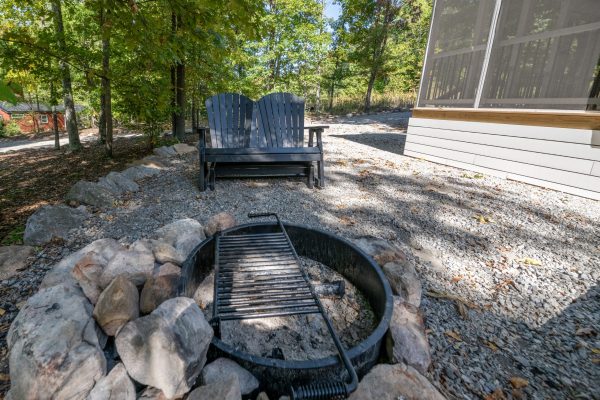 endless-caverns-accommodations-premium-cabins-11